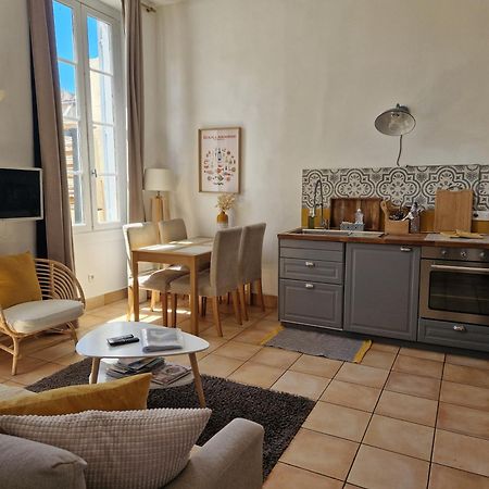 Superbe 2 Pieces Avec Grande Terrasse, Classe *** Марсилия Екстериор снимка