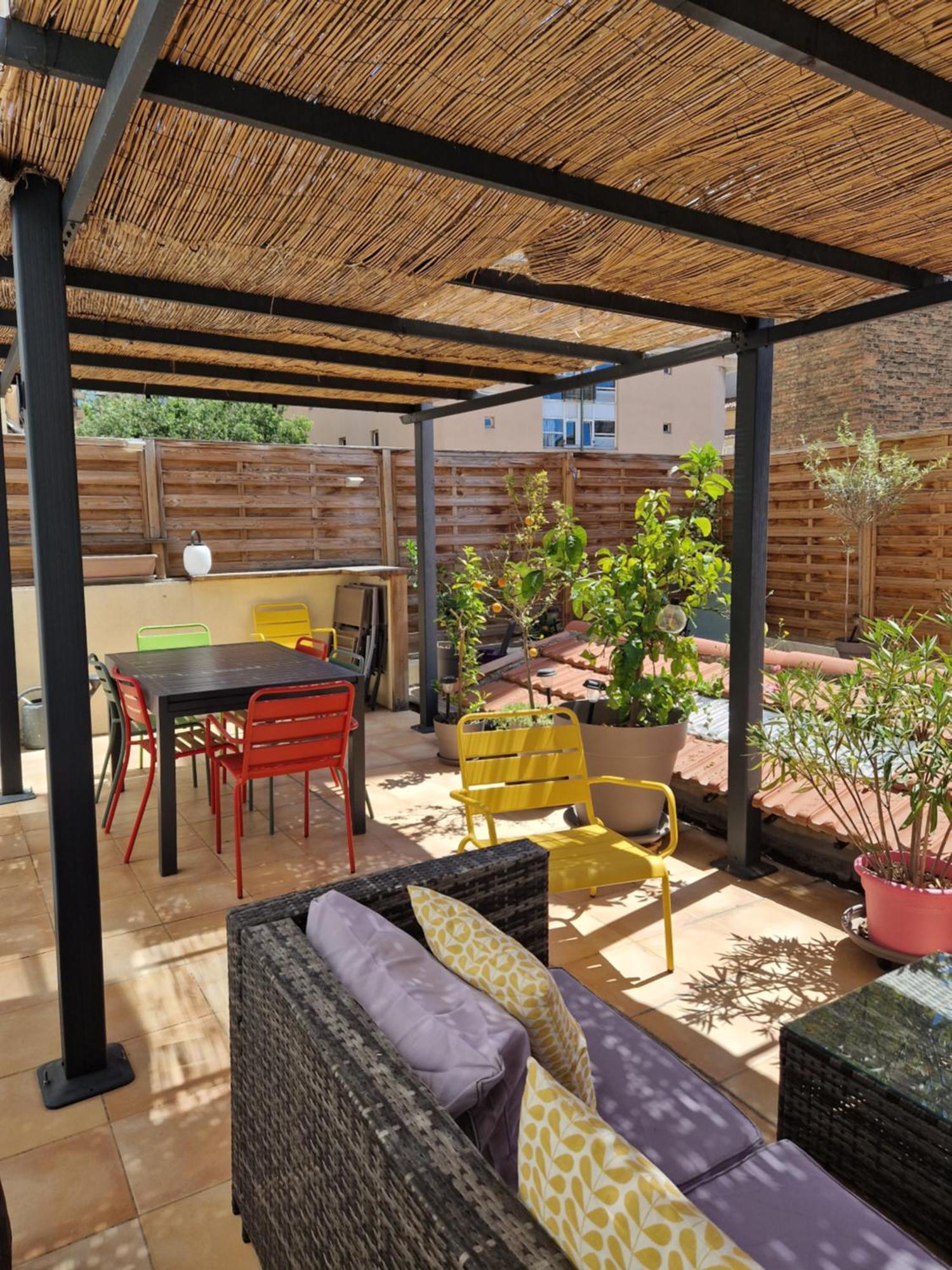 Superbe 2 Pieces Avec Grande Terrasse, Classe *** Марсилия Екстериор снимка